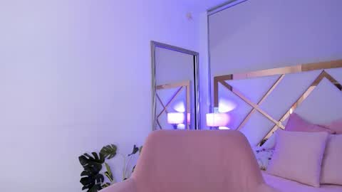 Vero online show from December 3, 4:35 am