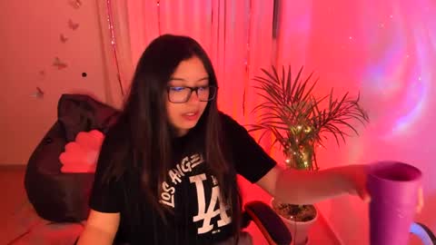 Snapshot of verolake chatting on February 17, 10:49 pm Verolake online show from February 17, 10:49 pm