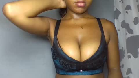 verolla31 online show from February 27, 2:35 am