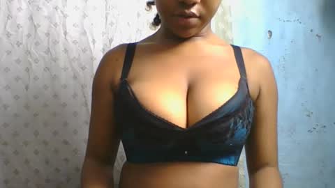 verolla31 online show from September 29, 5:12 pm