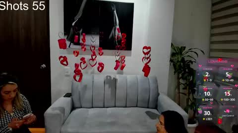 Snapshot of veromars_ chatting on February 22, 9:12 am Catalina online show from February 22, 9:12 am