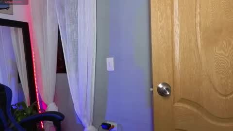 veronica_118 online show from April 30, 3:44 am