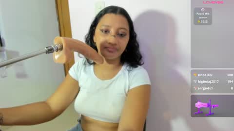 Veronica  online show from July 18, 8:22 pm