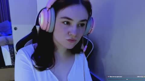 Veronica online show from May 22, 4:58 pm