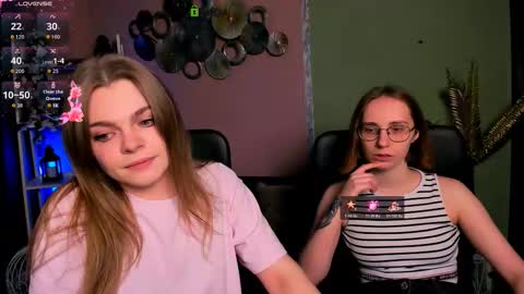 Ronni online show from November 8, 8:12 pm