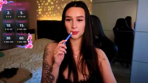 Veronica online show from June 11, 10:35 am
