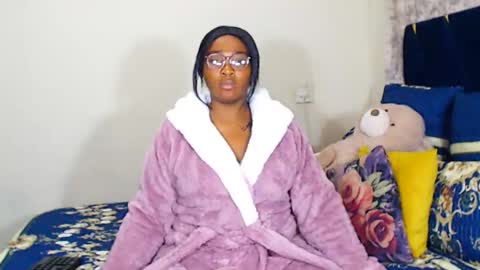 veronicarod1 online show from April 22, 6:48 pm