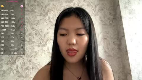 Adele online show from March 11, 11:13 am