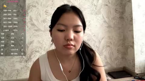 Adele online show from March 17, 11:15 am