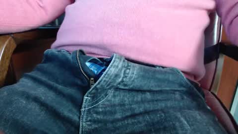 Erik online show from March 9, 9:02 am