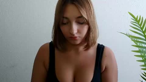 Ana online show from July 28, 2:13 pm