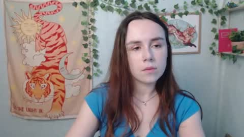 veryveryvery_shy online show from July 30, 5:41 am