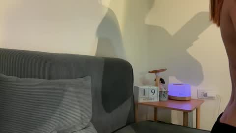 via_olala online show from October 19, 8:35 pm