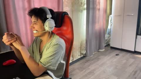 vialeras online show from February 12, 4:16 am