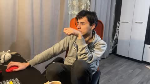 vialeras online show from February 7, 4:43 pm