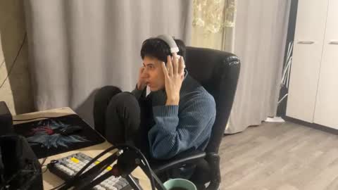 vialeras online show from January 11, 6:25 pm