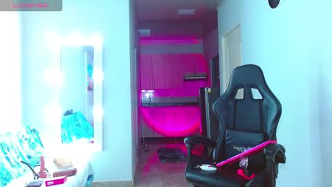 Ariana  online show from November 22, 10:40 pm