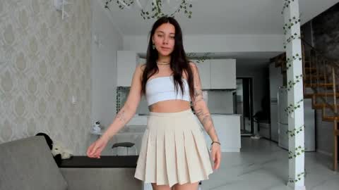 Eleonora online show from May 13, 11:31 am