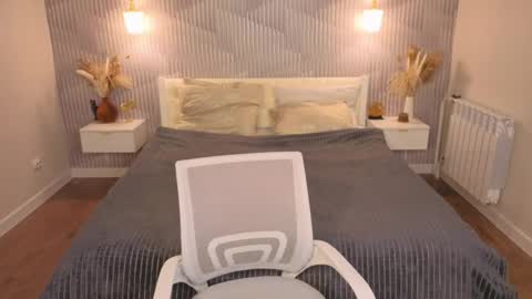 vicki_milles online show from May 21, 9:16 am