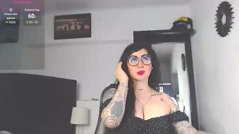 Vicky  online show from February 13, 11:35 am