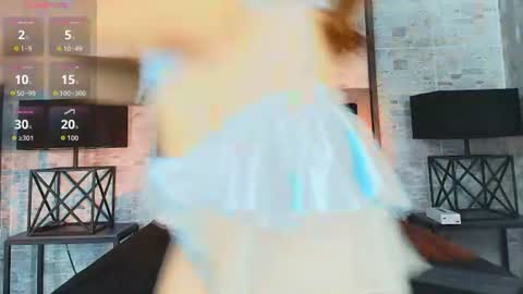 vicky_sky_ online show from June 13, 11:53 am