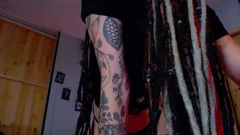 Victoria   online show from December 4, 6:40 pm