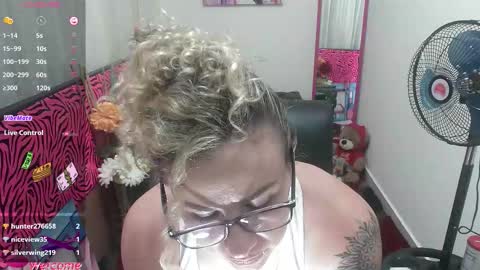 Valentina online show from November 11, 9:06 pm