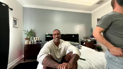 Vic Lowrey online show from October 29, 5:04 pm