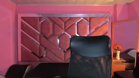 Victoria online show from January 8, 2:17 am