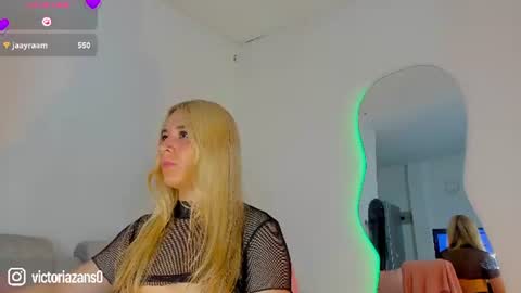 Victoria  independent model online show from July 28, 5:02 pm