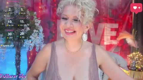 diorvictoria9 online show from June 26, 4:56 pm
