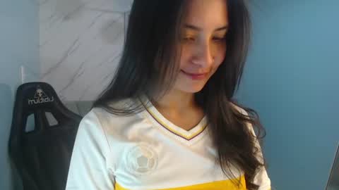 Victoria online show from June 17, 1:16 pm
