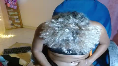 VICKY online show from March 10, 1:45 am