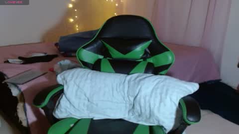 VICKY online show from June 20, 10:38 pm