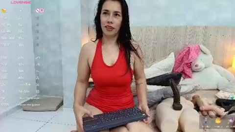 victoria_pachon online show from August 2, 9:55 am