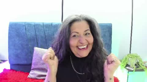 victoriaa_anderson_ online show from July 2, 2:33 pm