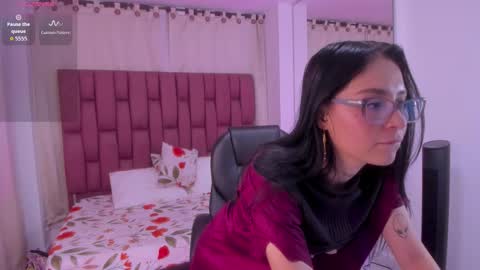 Victoria online show from October 11, 1:49 pm