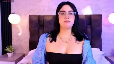 Victoria Andrade online show from July 29, 12:27 pm