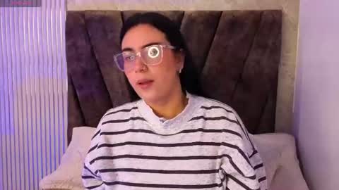 Victoria Andrade online show from June 22, 11:39 am