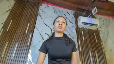 Victoria  online show from December 20, 8:05 pm