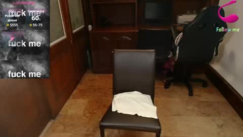 Victoria Henao online show from January 7, 10:37 pm