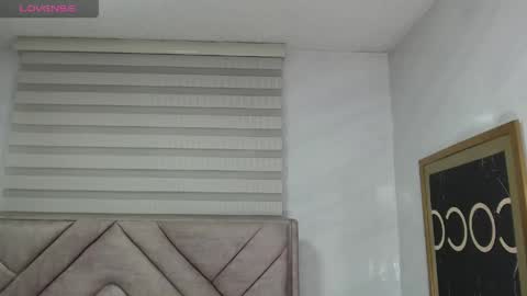Live 1000pm 600am COLOMBIAN HOUR online show from June 3, 3:31 am