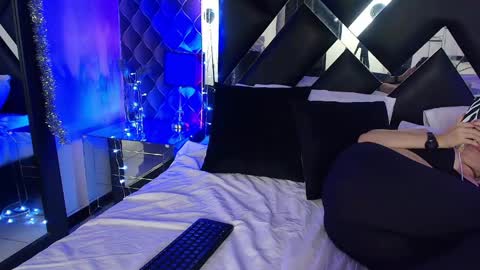 victtoria lee online show from May 25, 11:33 pm