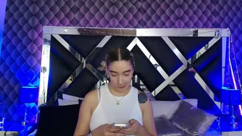 victtoria lee online show from June 24, 8:16 pm