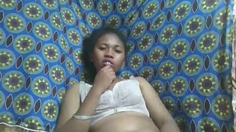 vierge28430 online show from April 18, 2:35 am