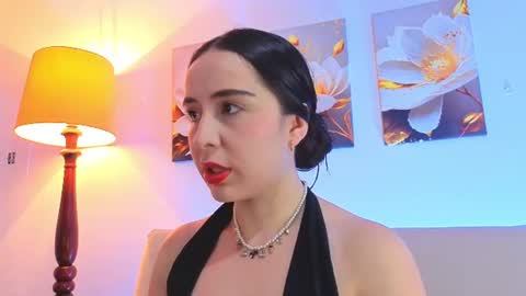 VIOLET  online show from August 3, 10:49 pm