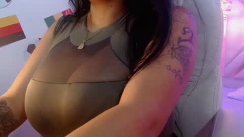 viioleta online show from July 15, 12:43 pm