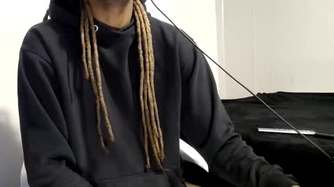 viizin online show from February 25, 5:00 am