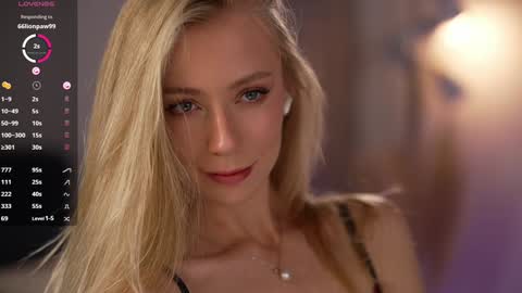 vika54784 online show from November 29, 3:25 am