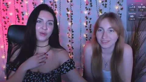 viki_vibes online show from September 18, 4:22 pm